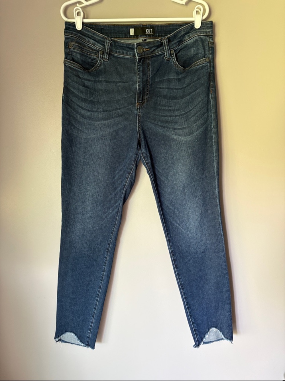 KUT FROM THE KLOTH Women’s Donna High Rise Raw Hem Jeans